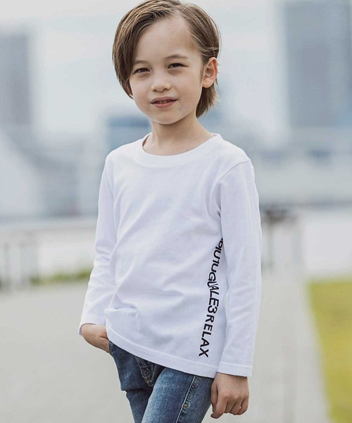 1piu1uguale3 RELAX（ウノピュウノウグァーレトレリラックス）の「1PIU1UGUALE3 RELAX(1PIU1UGUALE3 RELAX) キッズサイドロゴプリントロンT（Tシャツ/カットソー・キッズ・ホワイト/ブラック/トップグレー/ネイビー・130/150/110）」の5枚目の写真