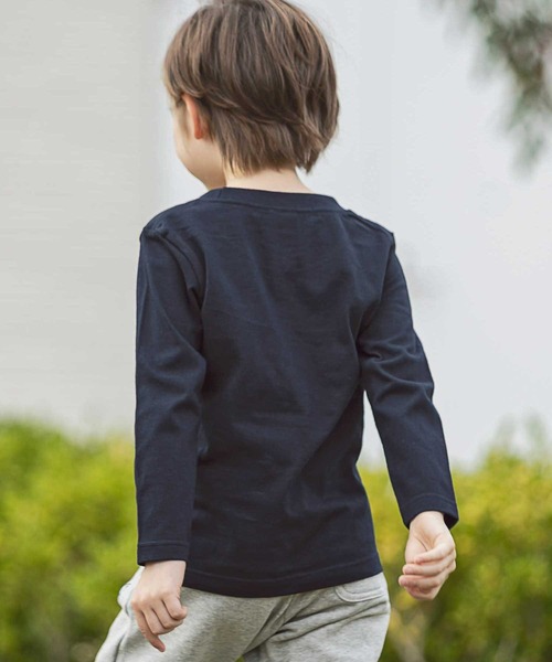 1piu1uguale3 RELAX（ウノピュウノウグァーレトレリラックス）の「1PIU1UGUALE3 RELAX(1PIU1UGUALE3 RELAX) キッズサイドロゴプリントロンT（Tシャツ/カットソー・キッズ・ホワイト/ブラック/トップグレー/ネイビー・130/150/110）」の16枚目の写真