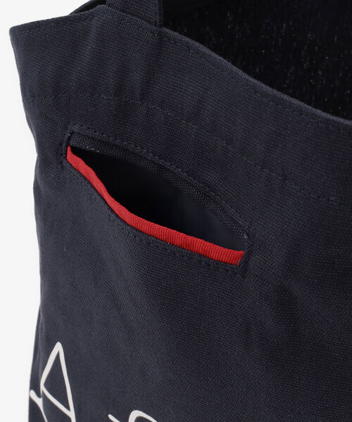 Afternoon Tea（アフタヌーンティー）の「帆布ポケットートバッグ/シラスノリユキ（トートバッグ・レディース・ブラック/レッド/ネイビー・ONE SIZE）」の7枚目の写真