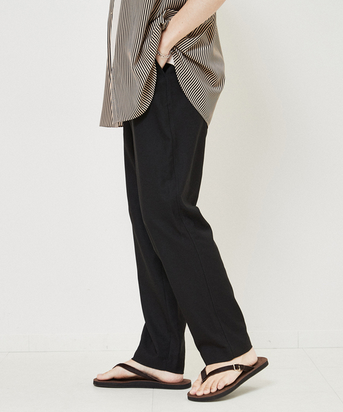 EDIFICE（エディフィス）の「“RIRANCHA(R) / リランチェ” リネンライク ストレッチ テーパード イージーパンツ（その他パンツ・メンズ・ブラック/グリーン/アイボリー/ベージュ系その他・SMALL/MEDIUM/LARGE）」の9枚目の写真