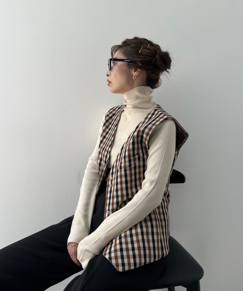 y/m by misato（イムバイミサト）の「リブタートルトップス（ニット/セーター・レディース・ブラック/オレンジ/グリーン/アイボリー・FREE）」の17枚目の写真