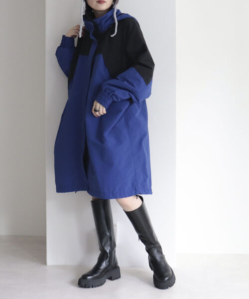 WILD THINGS(ワイルドシングス)の「【WILD THINGS/ワイルドシングス】CHAMONIX OVER COAT(ダウンジャケット/コート・レディース・ブルー/ベージュ・M)」の3枚目の写真
