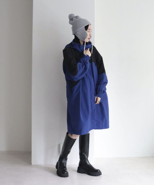 WILD THINGS(ワイルドシングス)の「【WILD THINGS/ワイルドシングス】CHAMONIX OVER COAT(ダウンジャケット/コート・レディース・ブルー/ベージュ・M)」の5枚目の写真