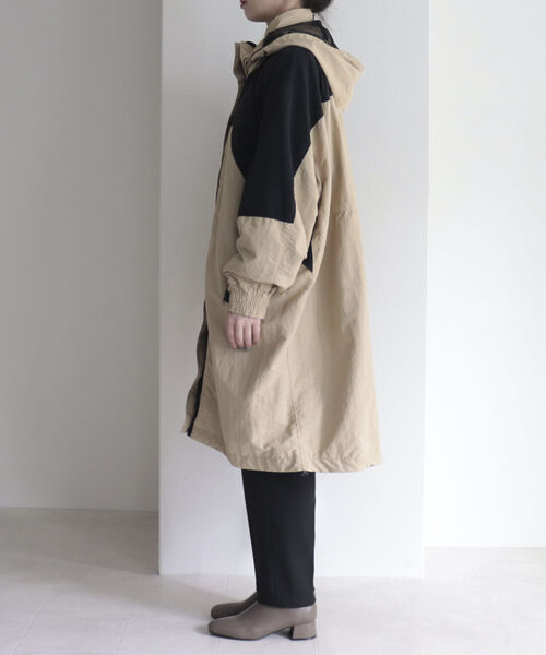 WILD THINGS(ワイルドシングス)の「【WILD THINGS/ワイルドシングス】CHAMONIX OVER COAT(ダウンジャケット/コート・レディース・ブルー/ベージュ・M)」の15枚目の写真