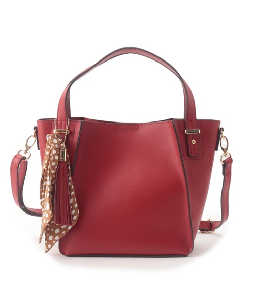 SHOO・LA・RUE（シューラルー）の「◆【2way】高見え！スカーフ付き一枚革風トート（ショルダーバッグ・レディース・ブラック/グレー/キャメル/レッド系1・00）」の20枚目の写真