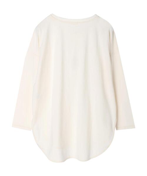 earth music&ecology（アースミュージックアンドエコロジー）の「ラウンドヘムロンT（Tシャツ/カットソー・レディース・オフホワイト・FREE）」の9枚目の写真