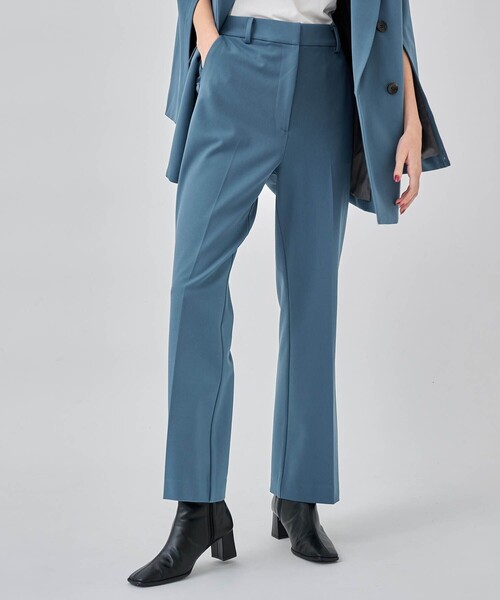 CITY TOKYO(シティトウキョウ)の「T/Rパイピングセミフレアパンツ(その他パンツ・レディース・ブラック/ベージュ/ブルー・1/2)」の13枚目の写真