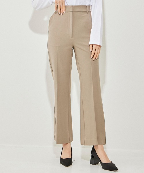 CITY TOKYO(シティトウキョウ)の「T/Rパイピングセミフレアパンツ(その他パンツ・レディース・ブラック/ベージュ/ブルー・1/2)」の3枚目の写真