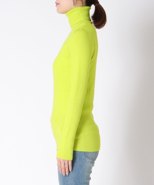 Cepica（セピカ）の「カラーリブタートルニットプルオーバー（ニット/セーター・レディース・ライム/オレンジ/ピンク/ブルー/グリーン・FREE）」の17枚目の写真