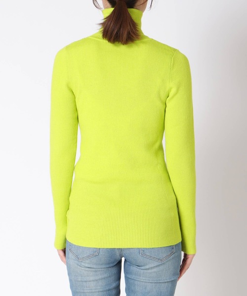 Cepica（セピカ）の「カラーリブタートルニットプルオーバー（ニット/セーター・レディース・ライム/オレンジ/ピンク/ブルー/グリーン・FREE）」の18枚目の写真