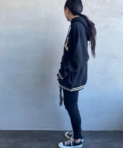 Russell Athletic（ラッセルアスレティック）の「[RUSSELL ATHLETIC/ラッセル アスレチック] 別注 ロゴプリントスウェットパーカー（パーカー・レディース・ブラック/グレー/グリーン・M/L）」の19枚目の写真