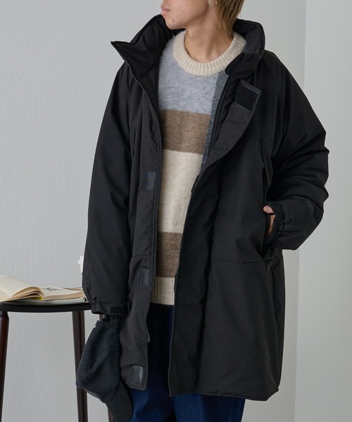 COLONY 2139（コロニートゥーワンスリーナイン）の「撥水中綿モンスタージャケット（ミリタリージャケット・メンズ・ブラック/カーキ/グレー・MEDIUM/LARGE）」の2枚目の写真