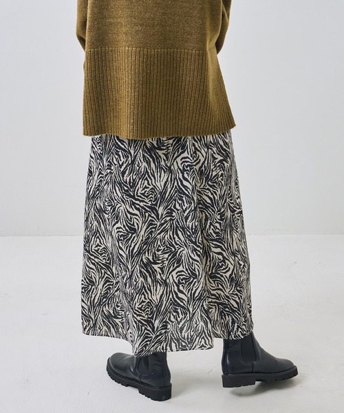 PUBLUX(パブリュクス)の「ゼブラ柄ロングスカート(スカート・レディース・ブラック・マルチサイズ)」の12枚目の写真