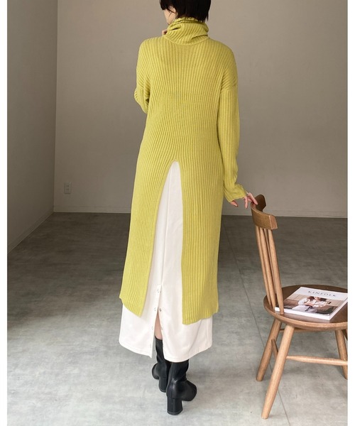 She's Closet(シーズクローゼット)の「前後2WAYハイネックタイトスリット長袖リブニットロングワンピース(ワンピース・レディース・ブラック/グリーン/グレイッシュベージュ・FREE)」の11枚目の写真