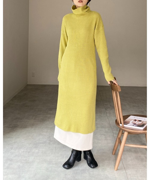 She's Closet(シーズクローゼット)の「前後2WAYハイネックタイトスリット長袖リブニットロングワンピース(ワンピース・レディース・ブラック/グリーン/グレイッシュベージュ・FREE)」の12枚目の写真