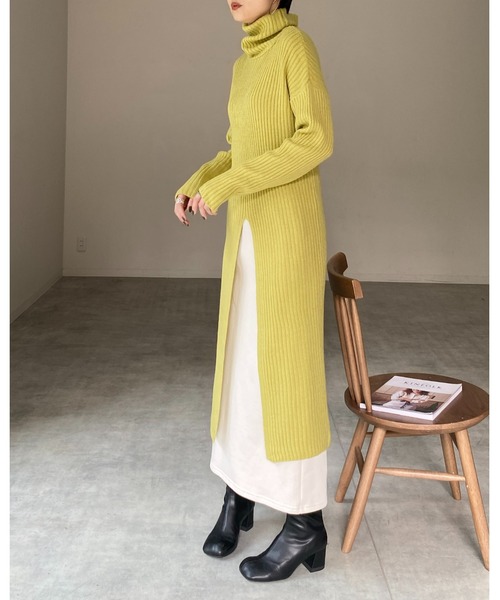 She's Closet(シーズクローゼット)の「前後2WAYハイネックタイトスリット長袖リブニットロングワンピース(ワンピース・レディース・ブラック/グリーン/グレイッシュベージュ・FREE)」の20枚目の写真