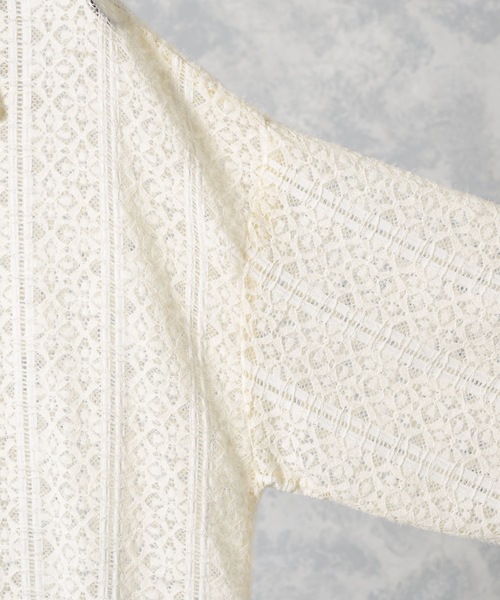 ln fortis(ロンフォルティス)の「ln fortis - フラワーパターンレースシャツ(シャツ/ブラウス・メンズ・ホワイト/ブラック・SMALL/MEDIUM)」の6枚目の写真