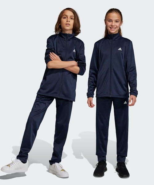adidas（アディダス）の「エッセンシャルズ ビッグロゴ トラックスーツ / アディダス adidas（ジャージ・キッズ・ブラック/ネイビー/ブルー・150/160/130/140）」の2枚目の写真