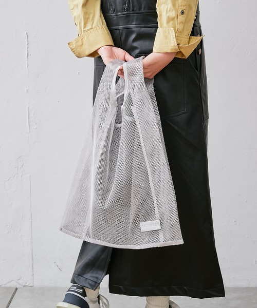 Actually（アクチュアリー）の「パラコードハンドル メッシュバッグ（トートバッグ・レディース・ブラック/ブルー/グレー・フリー）」の18枚目の写真