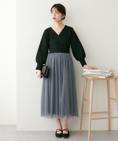 natural couture（ナチュラルクチュール）の「WEB限定/2サイズ展開/23SS/カシュクールニットチュールワンピース（ワンピース・レディース・グレイッシュベージュ/カーキ/ブラック・SMALL/MEDIUM）」の20枚目の写真