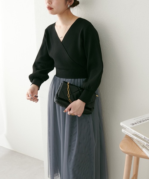 natural couture（ナチュラルクチュール）の「WEB限定/2サイズ展開/23SS/カシュクールニットチュールワンピース（ワンピース・レディース・グレイッシュベージュ/カーキ/ブラック・SMALL/MEDIUM）」の21枚目の写真