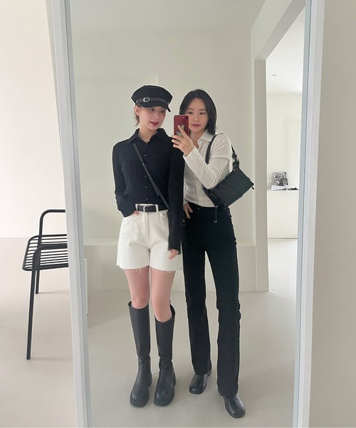 by muni:r(バイ ムニール)の「ポケットブーツカットデニムパンツ(デニムパンツ・レディース・ブラック/ブルー/ダークグレー・SMALL/MEDIUM)」の22枚目の写真