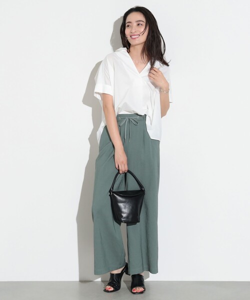 BEAMS HEART(ビームスハート)の「BEAMS HEART / スキッパー プルオーバーシャツ(シャツ/ブラウス・レディース・オフホワイト/ブルー/オレンジ/ストライプ・FREE)」の16枚目の写真