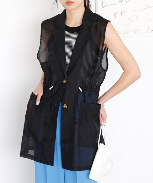 GeeRA（ジーラ）の「ウエストドロストシアーベスト（ベスト・レディース・ブラック/アイボリー/ライトグリーン・MEDIUM）」の2枚目の写真