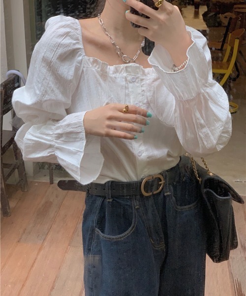 LAC-VERT(ラック・ヴェール)の「スクエアネックフリルブラウス(シャツ/ブラウス・レディース・ホワイト/ブラック/ベビーピンク/イエロー/ライトブルー・FREE)」の11枚目の写真