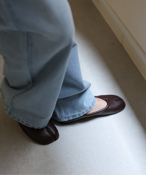 sakishimatokyo（サキシマトーキョー）の「タビパンプス / 足袋パンプス/足袋バレエシューズ（バレエシューズ・レディース・ベージュ/ブラウン/ブラック/オフホワイト/シルバー/グレイッシュベージュ・S/M/L）」の16枚目の写真