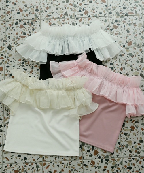 Seemi. byNICECLAUP（ シーミーバイナイスクラップ）の「【Seemi】シアーフリルポンチトップス（シャツ/ブラウス・レディース・ピンク/オフホワイト/ブラック・FREE）」の5枚目の写真