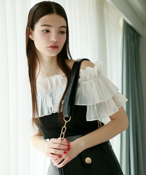 Seemi. byNICECLAUP（ シーミーバイナイスクラップ）の「【Seemi】シアーフリルポンチトップス（シャツ/ブラウス・レディース・ピンク/オフホワイト/ブラック・FREE）」の9枚目の写真