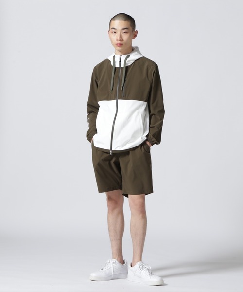 muta marine(ムータ・マリン)の「muta MARINE/ムータ マリン/別注4WAYストレッチフーディー(ブルゾン・メンズ・ブラック/カーキ・5/6/7/8)」の12枚目の写真