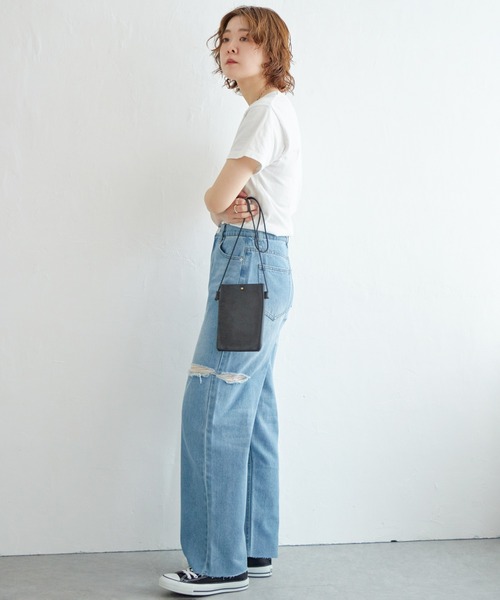 notch.(ノッチ)の「11ozデニムカットスリットパンツ(デニムパンツ・レディース・ライトブルー/ブラック/オフホワイト/ブルー・M)」の14枚目の写真