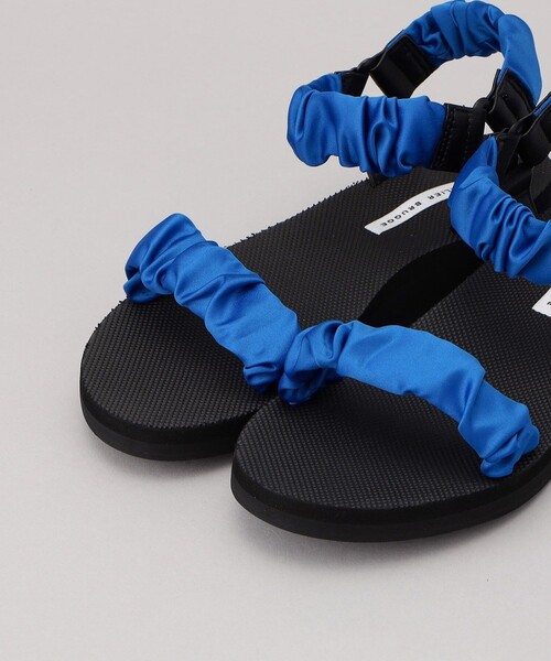 ATELIER BRUGGE（アトリエブルージュ）の「ATELIER BRUGGE/アトリエブルージュ Gather satin sandals / ギャザーサテンサンダル（サンダル・レディース・ブルー/ピンク/ブラウン/ブラック・LARGE/MEDIUM/SMALL）」の9枚目の写真