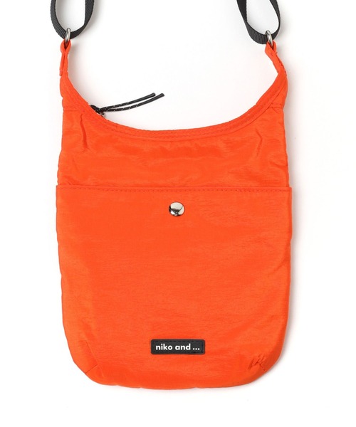 niko and...（ニコアンド）の「オリジナルコードお財布ショルダーバッグ（ショルダーバッグ・レディース・レッド/ブラック/アイボリー・0）」の7枚目の写真