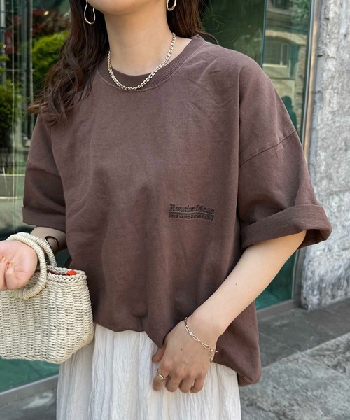 ユニセックス】ピグメントワンポイント刺繍Tシャツ（Tシャツ