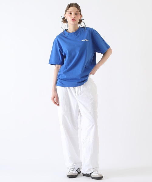 BadBlue（バッドブルー）の「【BadBlue 】Logo Tee Blue（Tシャツ/カットソー・レディース・ブルー・S1）」の7枚目の写真