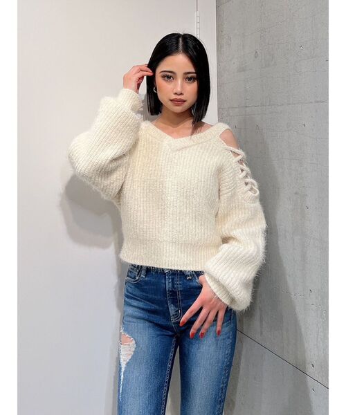 GYDA（ジェイダ）の「【SET着用可】2WAYショルダーレースアップシャギーニットトップス（ニット/セーター・レディース・チャコールグレー/ブラウン/アイボリー・FREE）」の19枚目の写真