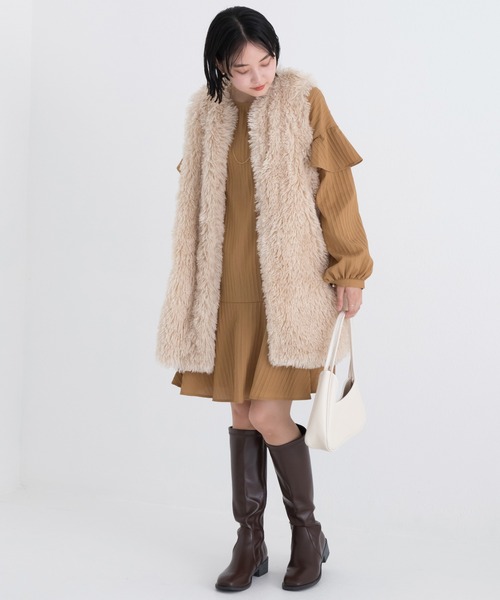 LAVEANGE(ラビアンジェ)の「ドビーフレアチュニック(チュニック・レディース・ブラック/レッド/キャメル・4L/3L/LL/M/L)」の18枚目の写真