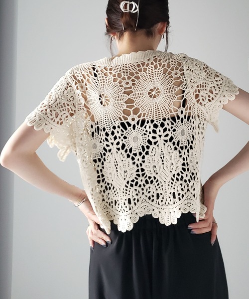 me+em select（ミームセレクト）の「花柄レーススカラップ半袖カーディガン（カーディガン/ボレロ・レディース・ホワイト/ベージュ・FREE）」の18枚目の写真