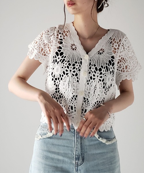 me+em select（ミームセレクト）の「花柄レーススカラップ半袖カーディガン（カーディガン/ボレロ・レディース・ホワイト/ベージュ・FREE）」の14枚目の写真