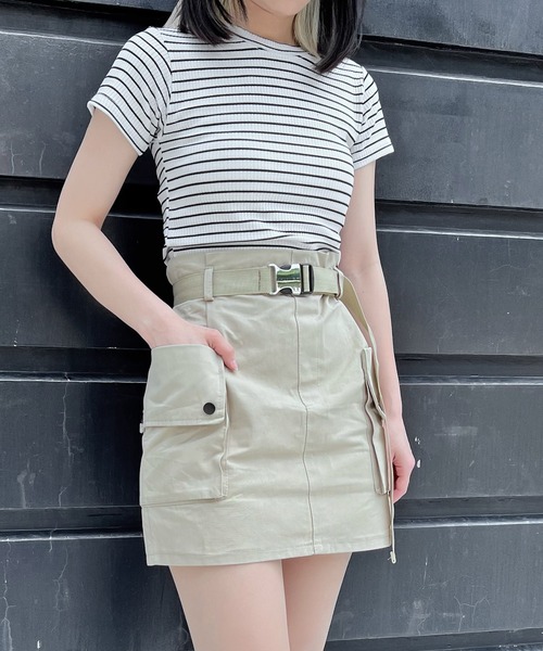 Figments(フィグメンツ)の「ベルト付きカーゴミニスカート(スカート・レディース・ブラック/ベージュ・FREE)」の17枚目の写真