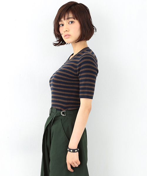 Ray BEAMS(レイビームス)の「Ray BEAMS / リブ 5分袖 クルーネック トップス(ニット/セーター・レディース・ブラック/ベージュ/オリーブ/ネイビー・ONE SIZE)」の11枚目の写真