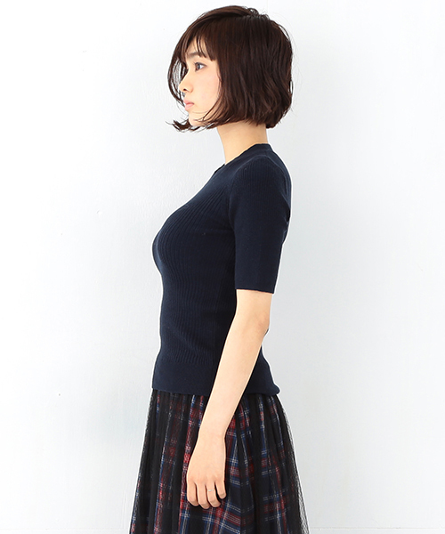 Ray BEAMS(レイビームス)の「Ray BEAMS / リブ 5分袖 クルーネック トップス(ニット/セーター・レディース・ブラック/ベージュ/オリーブ/ネイビー・ONE SIZE)」の6枚目の写真