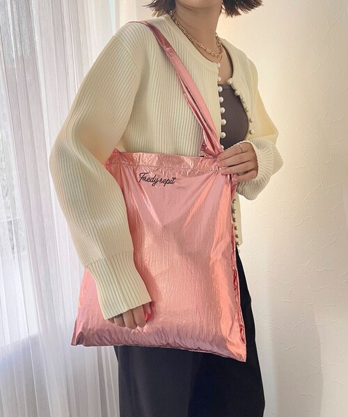 fredy emue(フレディエミュ)の「メタル2roomトートバッグ(トートバッグ・レディース・ブロンズ/ゴールド/ブルー/ピンク・FREE)」の7枚目の写真