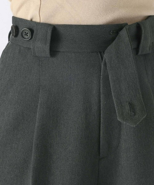 niko and...(ニコアンド)の「アソートタックショートパンツ(その他パンツ・レディース・チャコール/ブラウン/スモーク・LARGE/MEDIUM)」の8枚目の写真