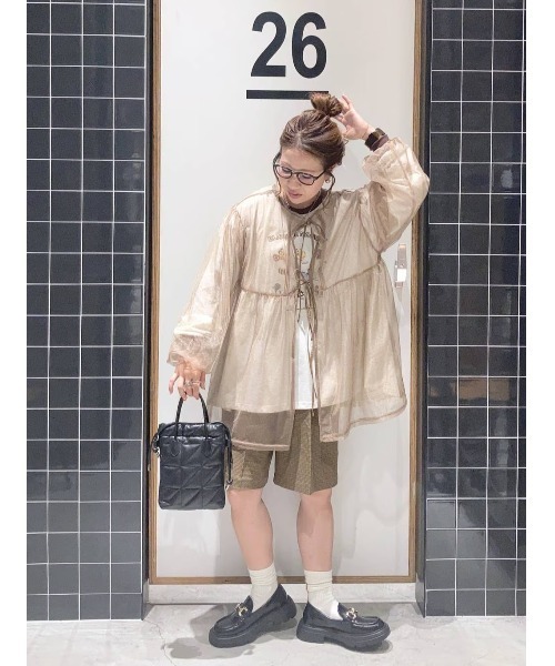 niko and...(ニコアンド)の「アソートタックショートパンツ(その他パンツ・レディース・チャコール/ブラウン/スモーク・LARGE/MEDIUM)」の16枚目の写真