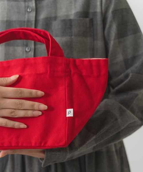 pouto(ポウト)の「pouto / ポウト キャンバス キューブ トート ミニ CANVAS CUBE TOTE MINI ミニトート PO 005 DLI(トートバッグ・レディース・レッド/グレー/ブラック/ナチュラル/ブルー・FREE)」の15枚目の写真