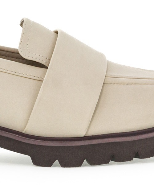 A de Vivre（アドゥヴィーヴル）の「サステナブル 晴雨兼用 タンクソールローファー（ローファー・レディース・ブラック/アイボリー/ダークブラウン・L/M/LL/S）」の10枚目の写真